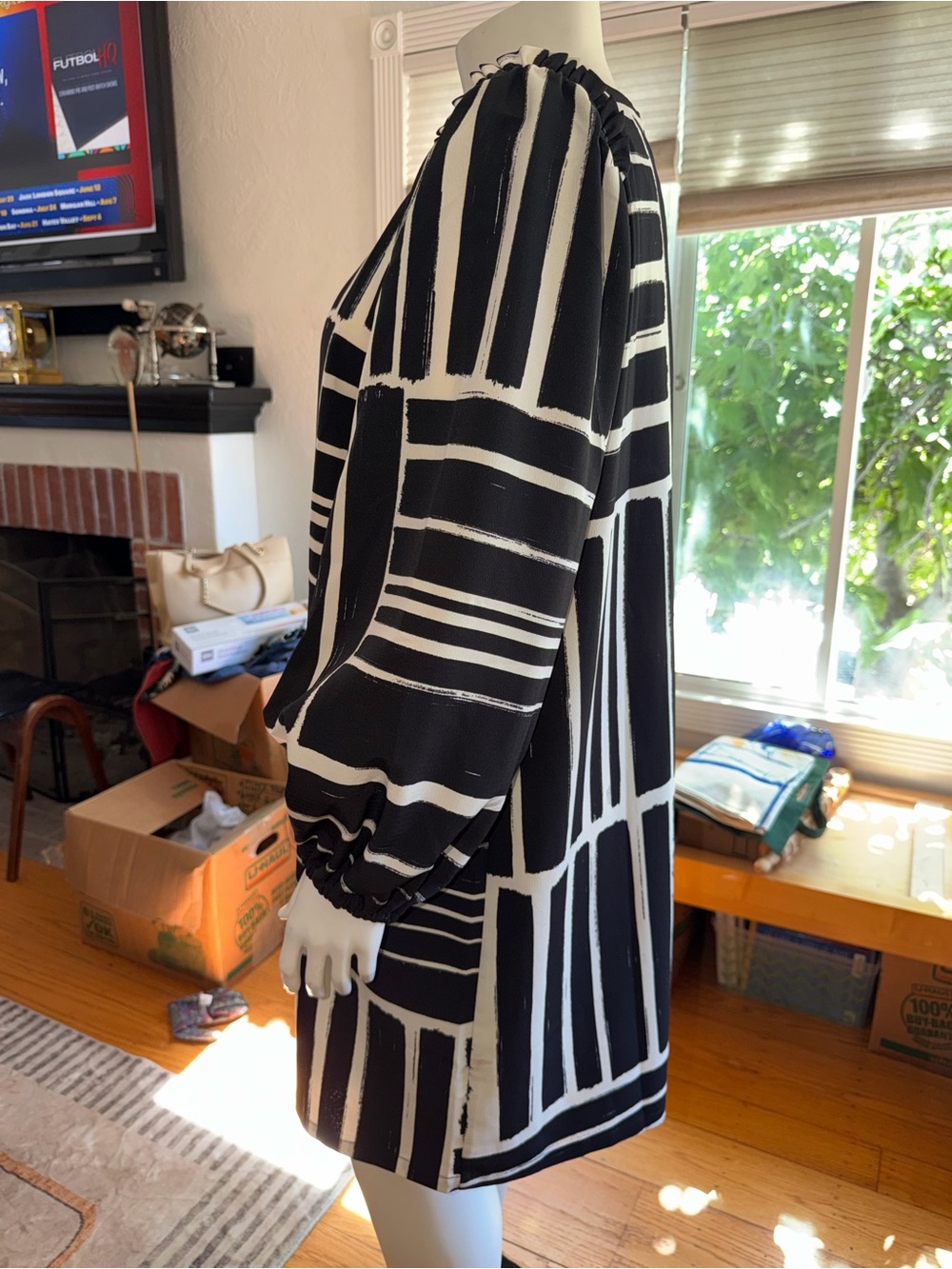 ELOQUII Black & Cream Geometric Shift Dress sz 16  NWT! - Picture 3 of 7